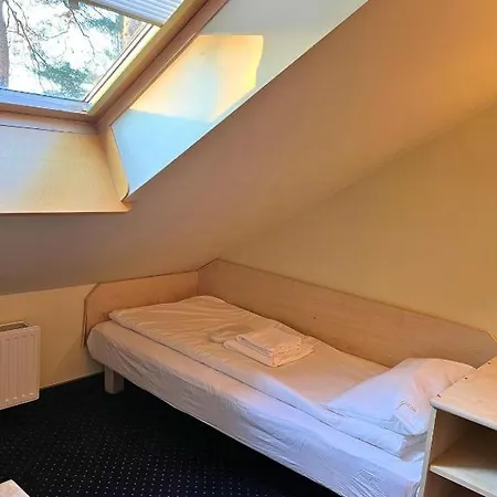 Hotel Niron Marina Szalonego Greka *