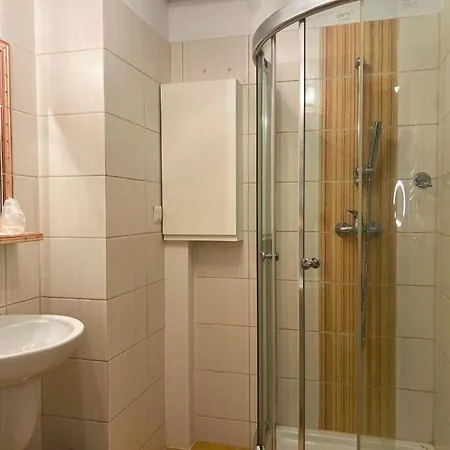 Niron Marina Szalonego Greka Borne Sulinowo