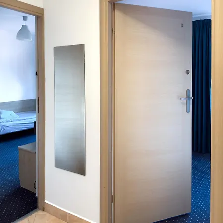 Hotel Niron Marina Szalonego Greka Borne Sulinowo