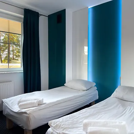 Niron Marina Szalonego Greka Borne Sulinowo