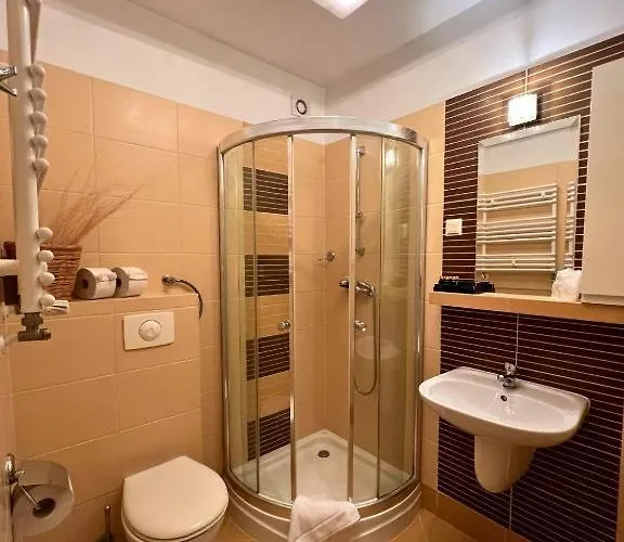 Niron Marina Szalonego Greka Station touristique Borne Sulinowo