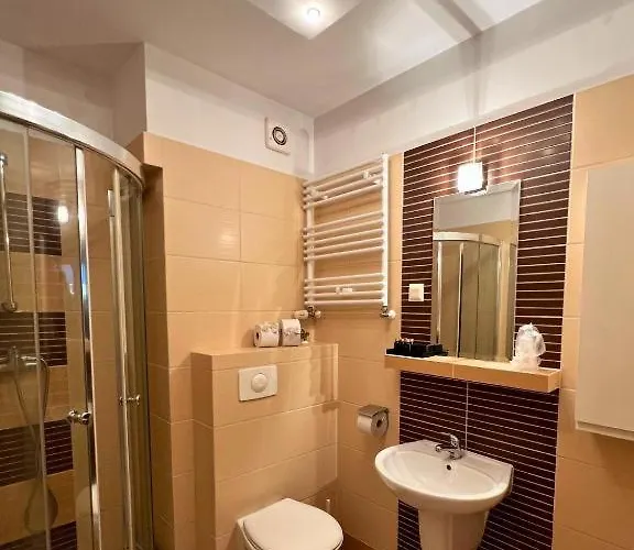 Station touristique Niron Marina Szalonego Greka *