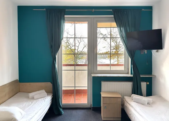 Niron Marina Szalonego Greka * Borne Sulinowo